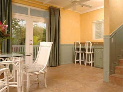 Sanctuary & Retreat Aparthotel