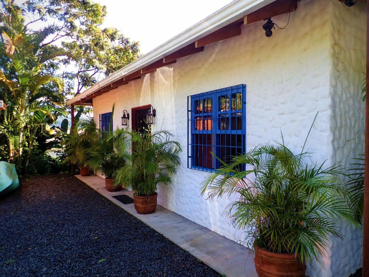 Hotel Orosi Lodge 3*