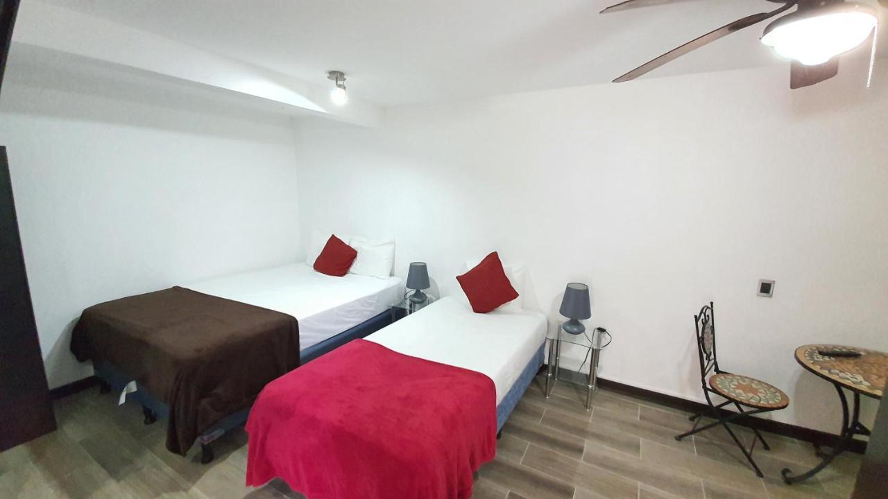 Hotel Out Of Bounds Boutique