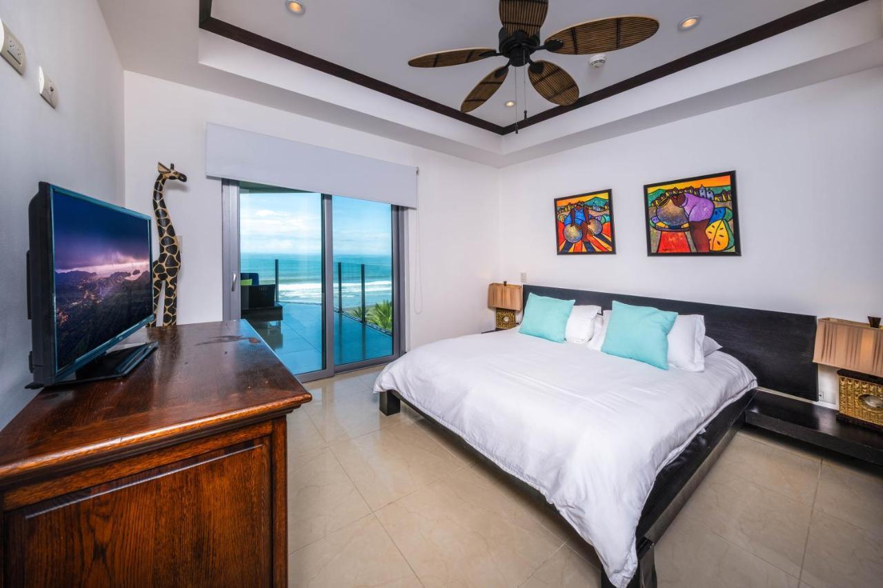 In At Diamante Del Sol Jaco