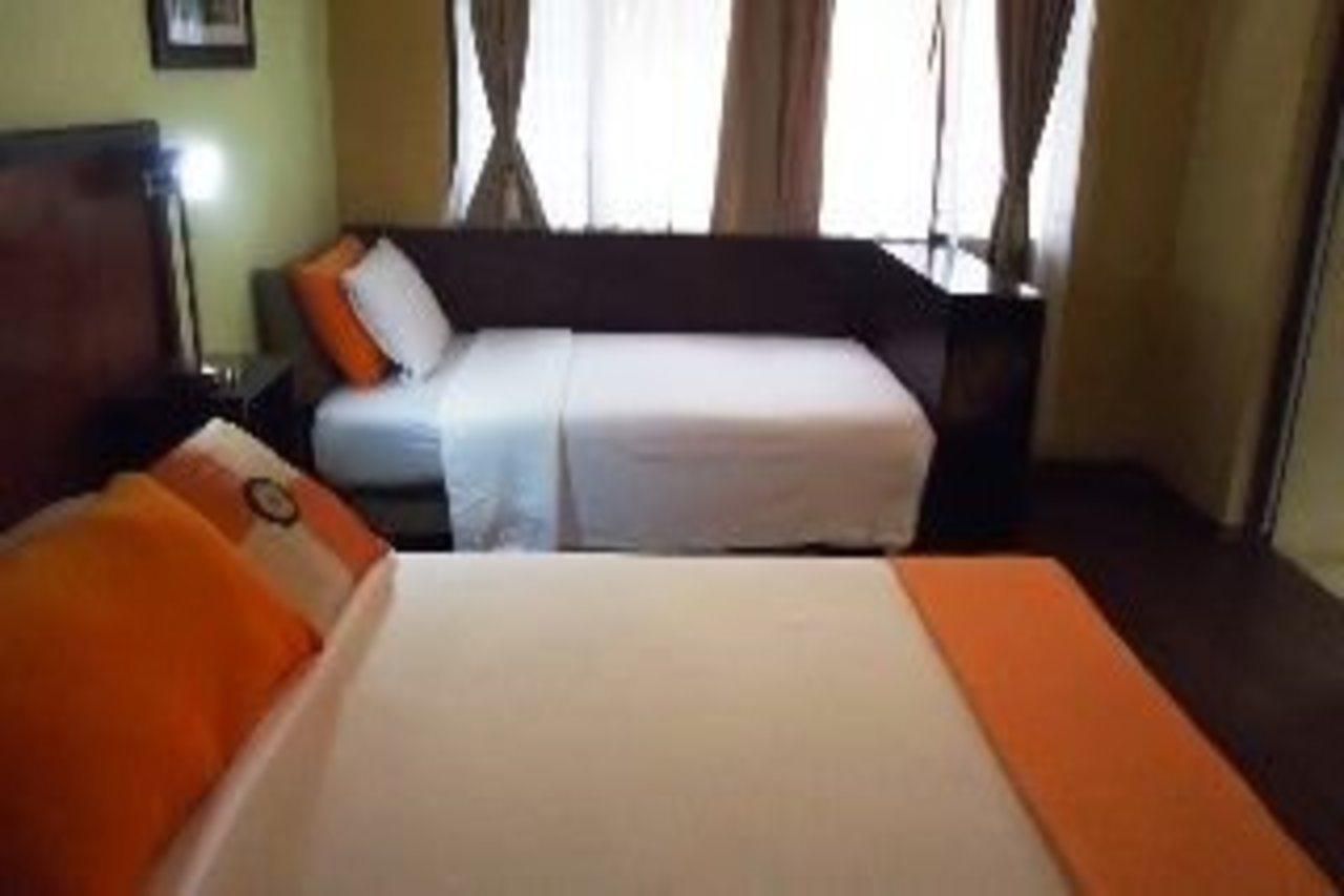 Hotel Mandarina 3*