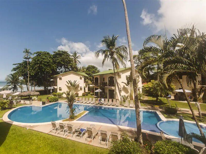 Hotel Club Del Mar