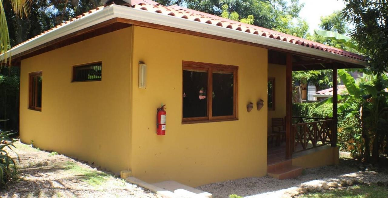 Esencia And Hotel 3*