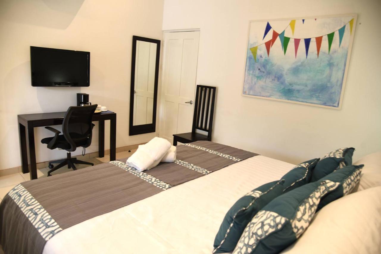 Hotel Seis Playas Tamarindo