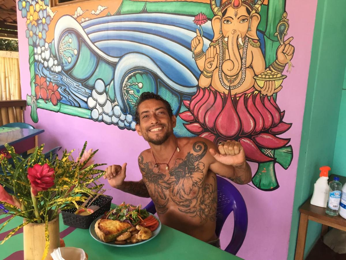 Cafe De La Suerte * Pavones (Puntarenas)