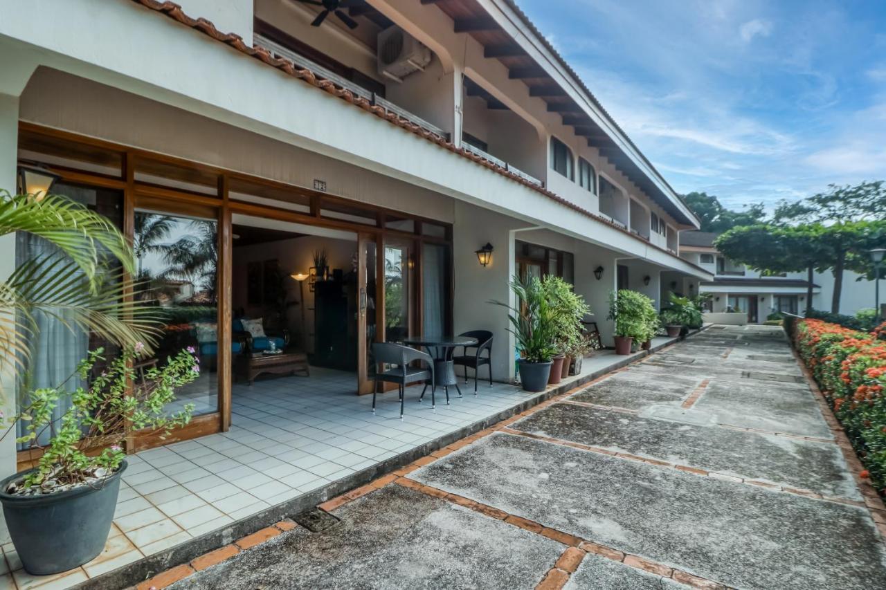 Flamingo #12 Villa