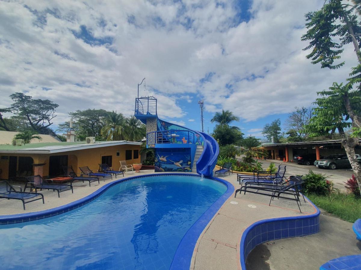 Hotel Naranjal 3*