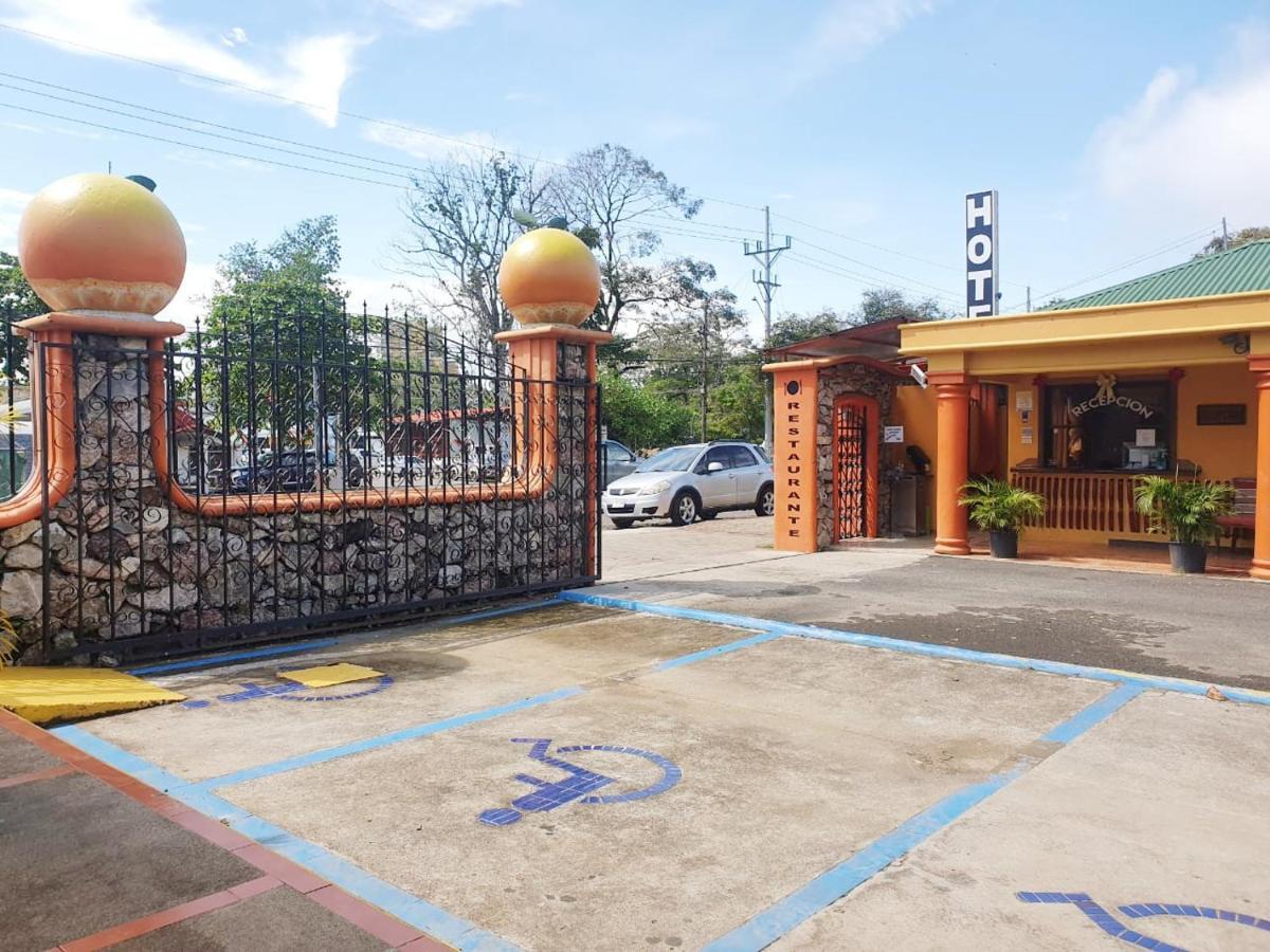 Naranjal Hotel 3*