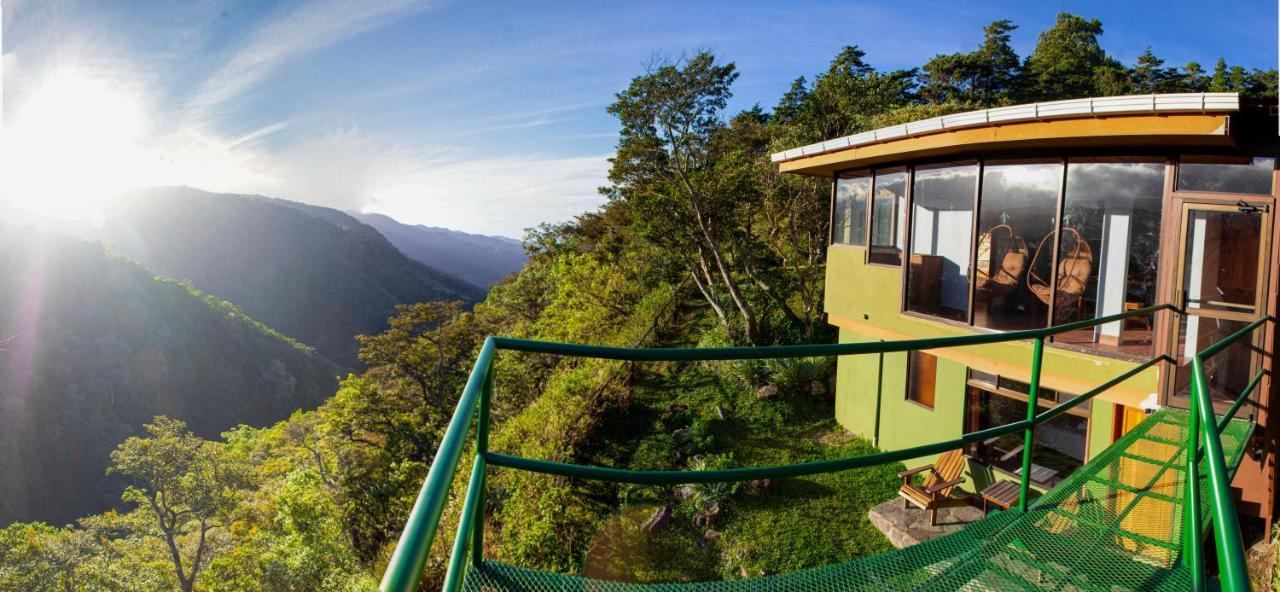 Rainbow Valley Costa Rica * Monteverde