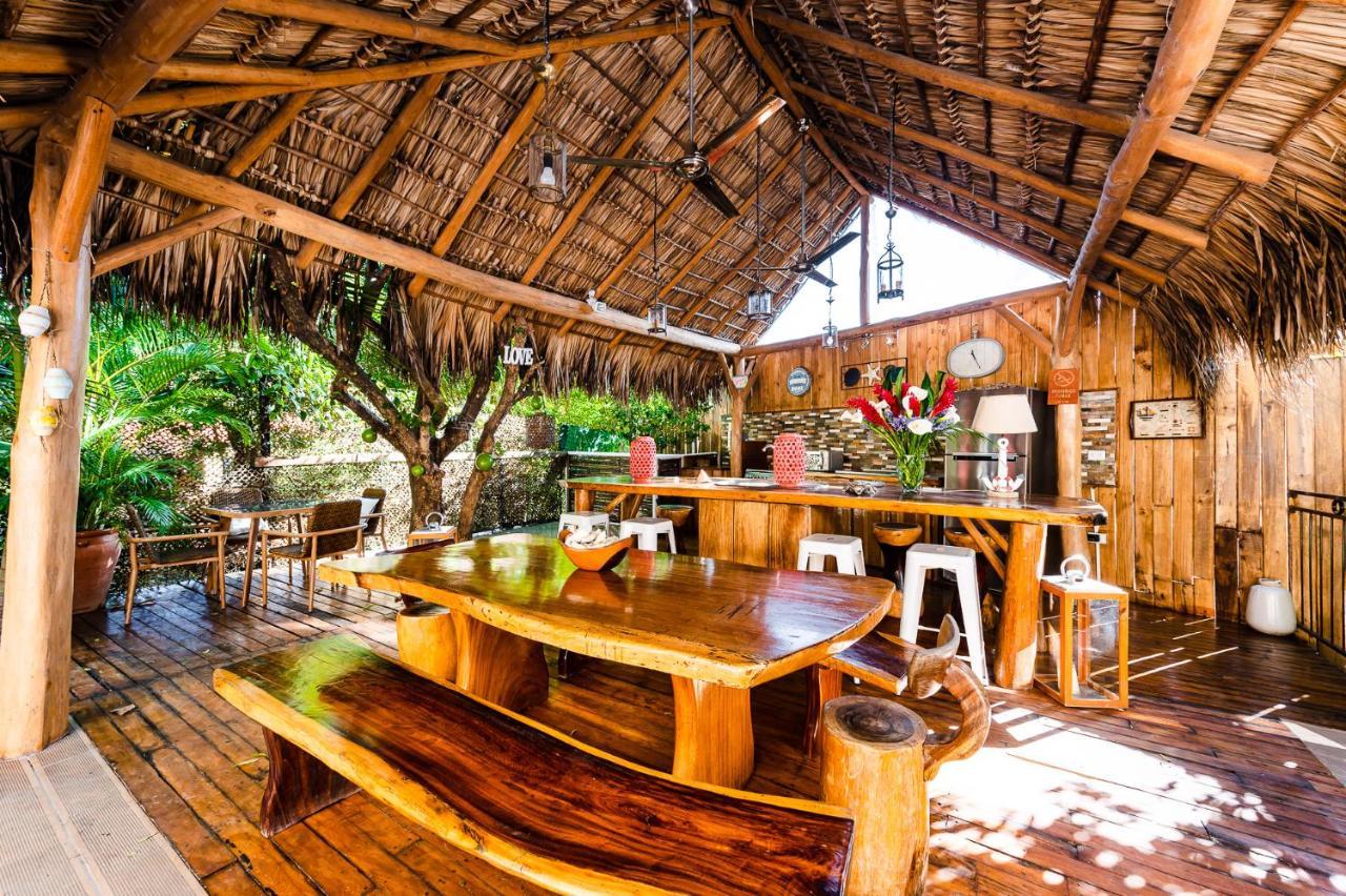 Nautilus Bed & Breakfast 3*