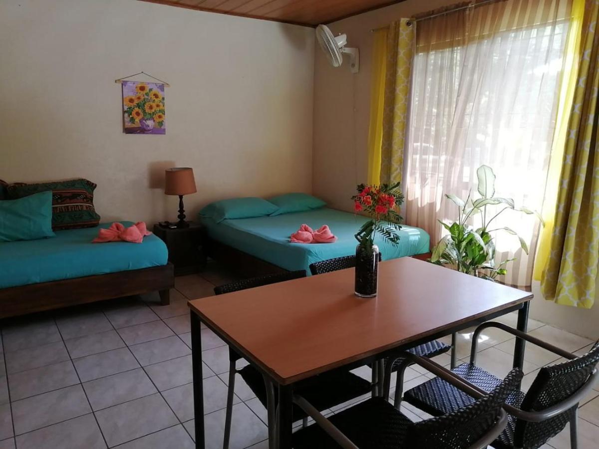 Cahuita Lodge *