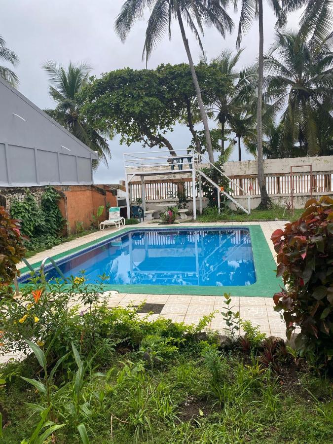 Gallina E Palo Beachfront