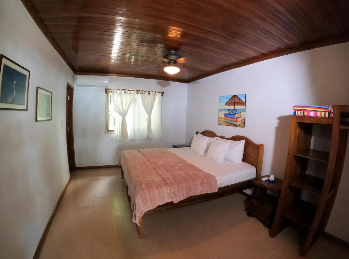 Casa Cecilia Front Hotel Playa Santa Teresa (Puntarenas)