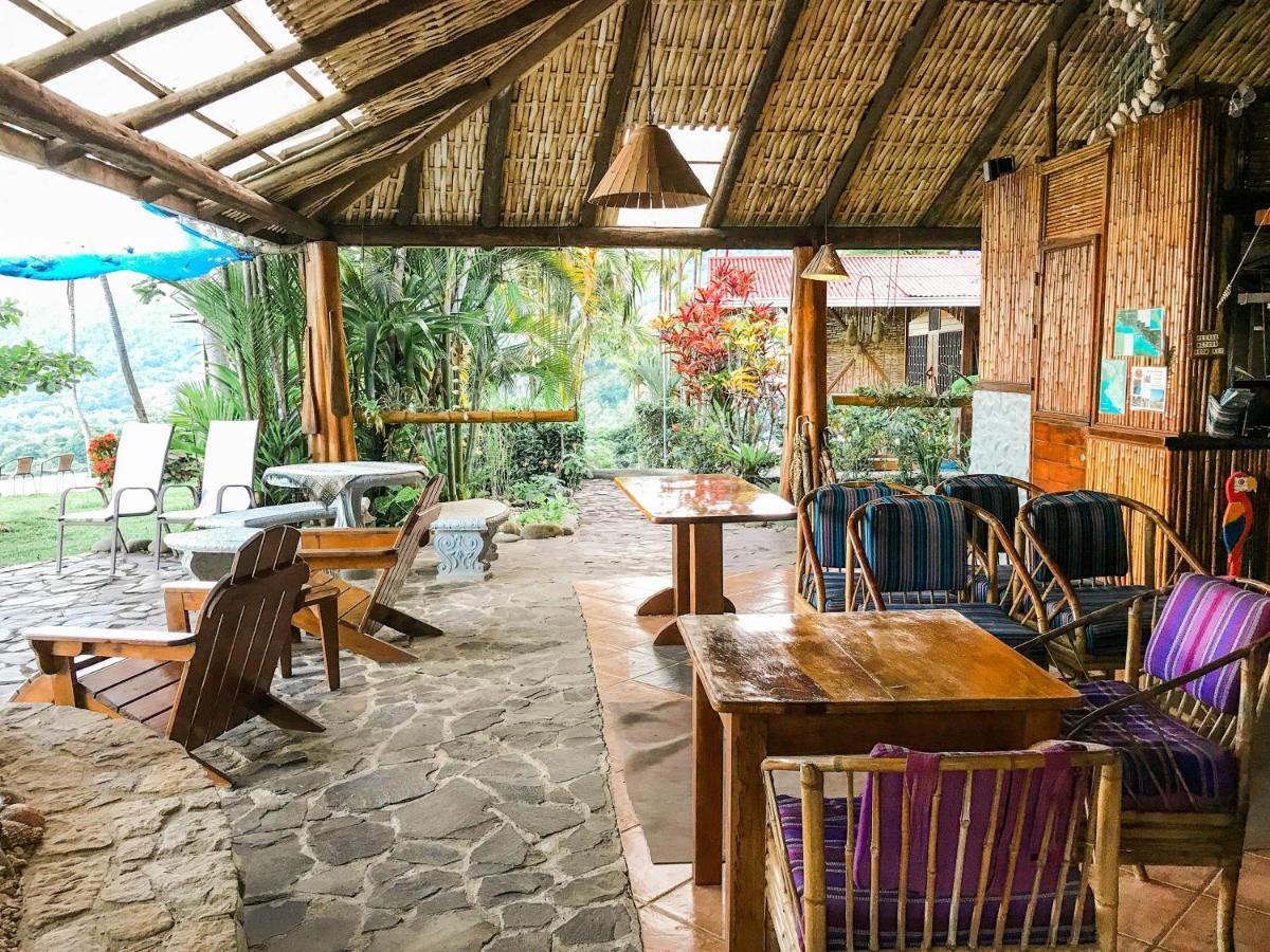 Pacific Edge Eco * Dominical