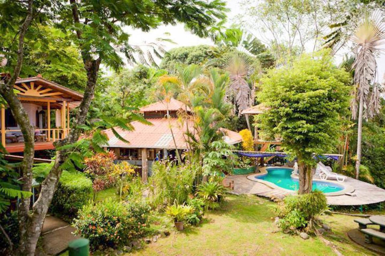 Bed & Breakfast Pacific Edge Eco Dominical