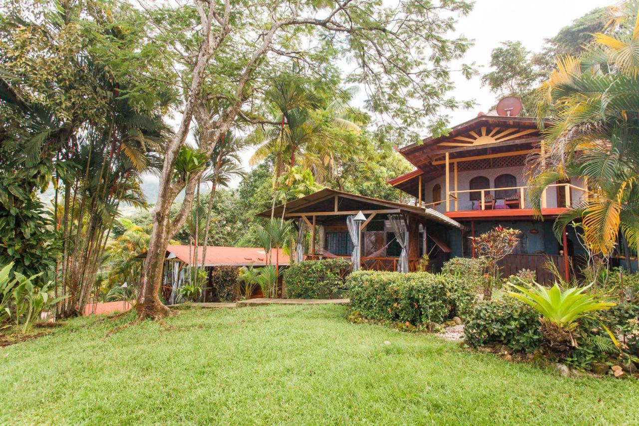 Bed & Breakfast Pacific Edge Eco *