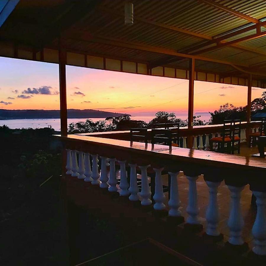 Manolo Corcovado, Ocean & Forest View Lodge, Bar & Restaurant * Drake Bay