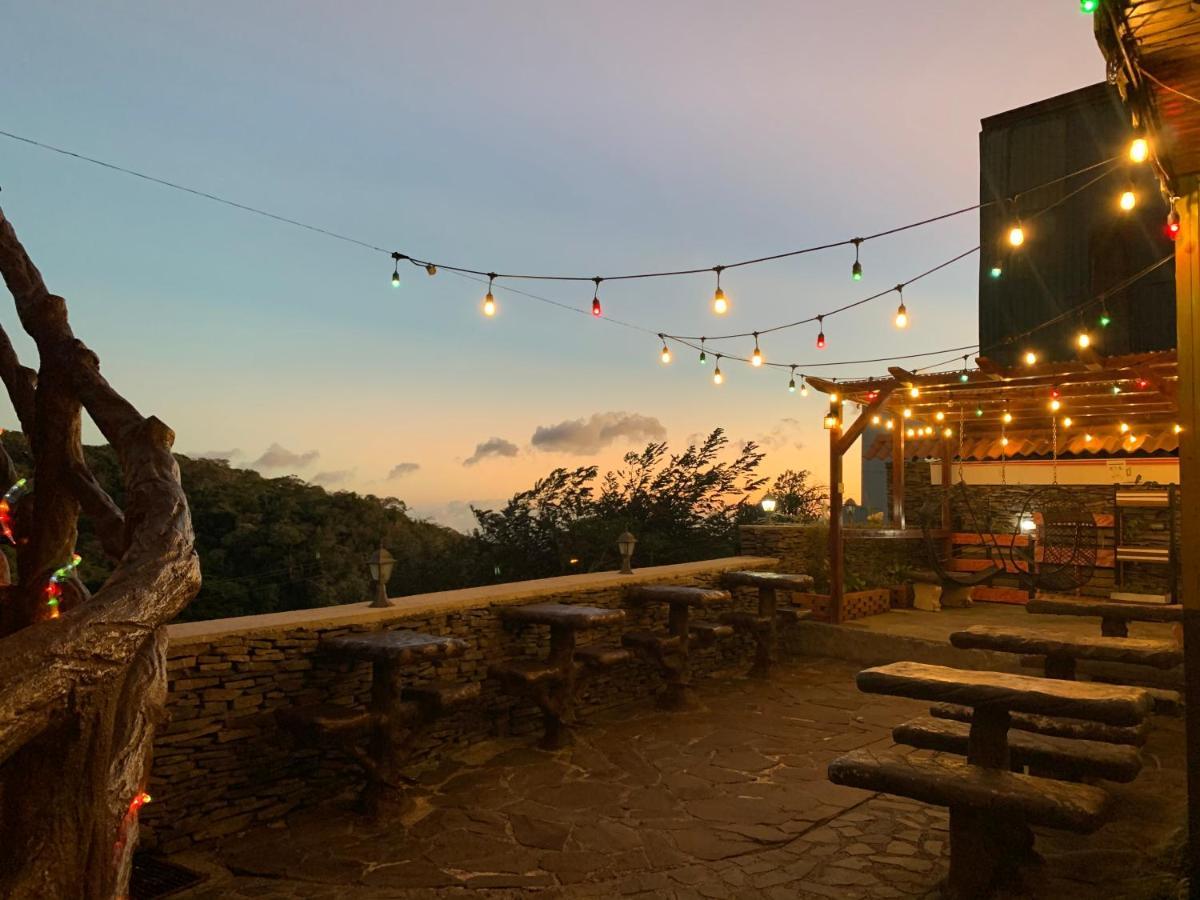 Cabinas Vista Al Golffo Hostel