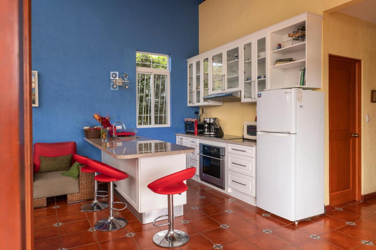 Casa Bartzis, Close To And Tapanti National Park Country house *
