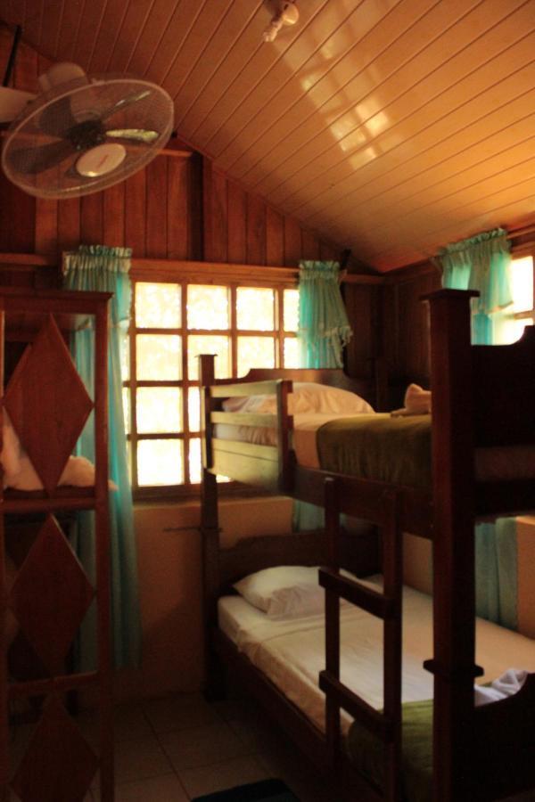 Casa Horizontes Corcovado Bed & Breakfast 2*