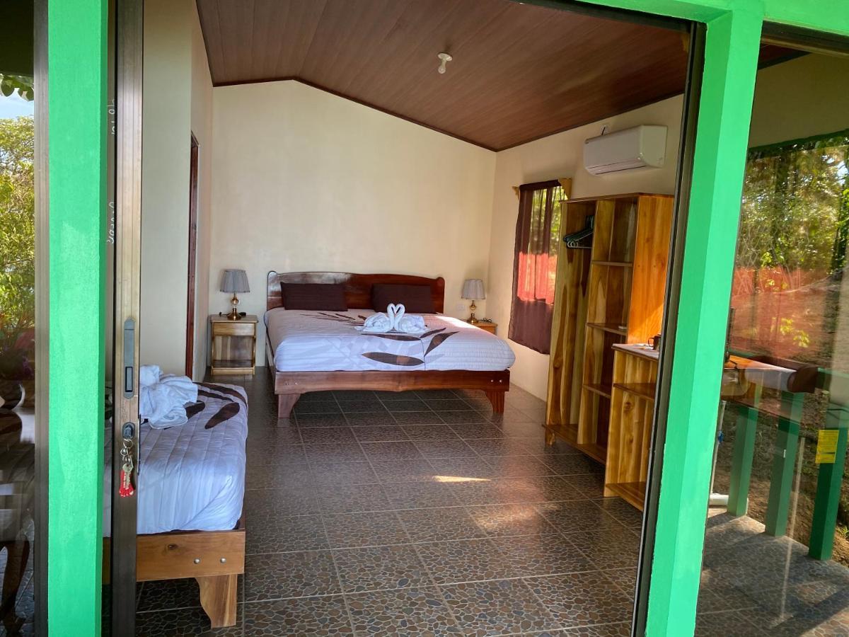 Cabana Ara Macao Lodge