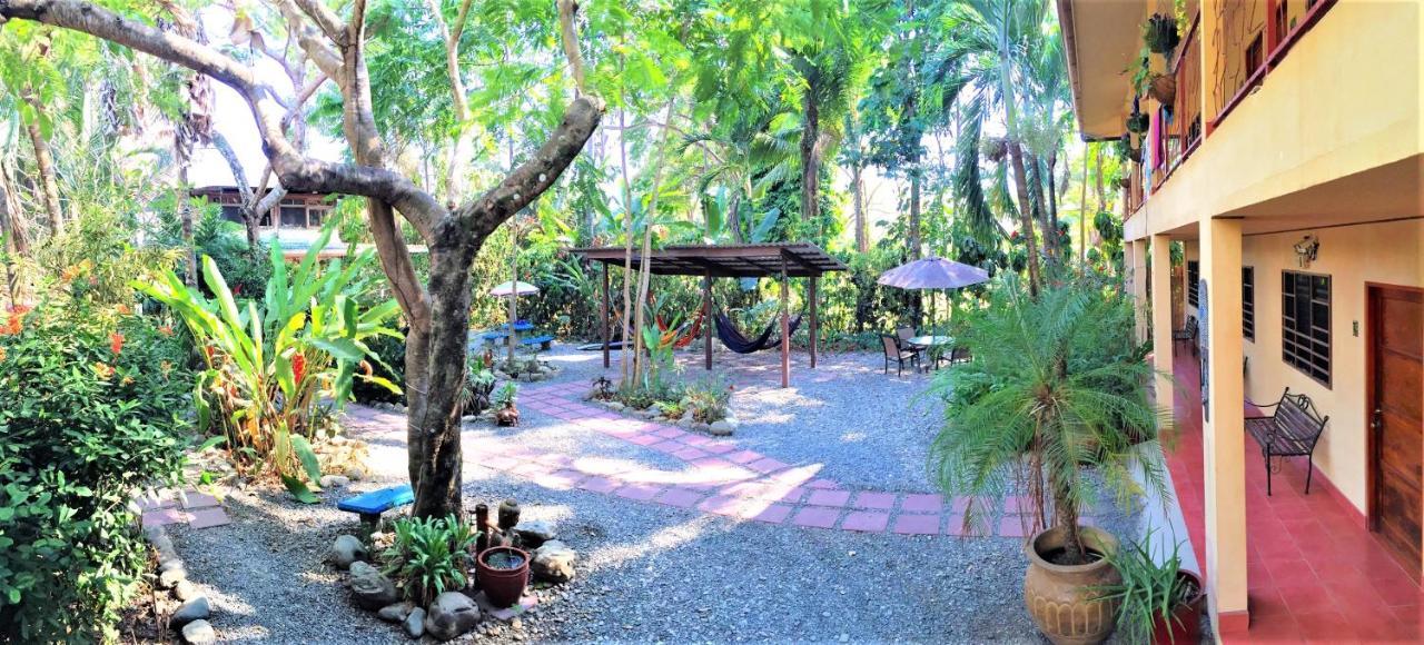 Tropical Sands Hotel