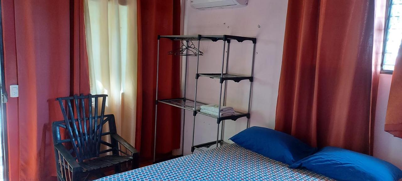 Y Cabinas Anita-and Rafting Tour! Guest house *