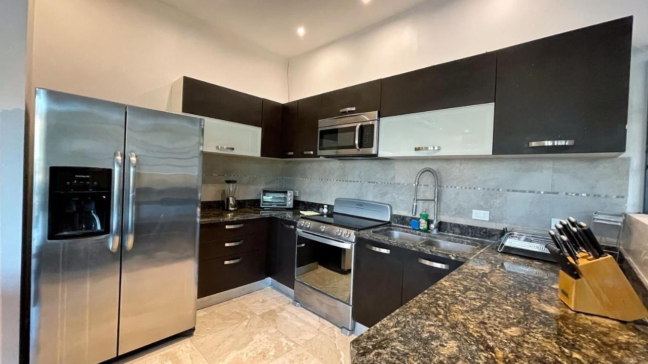 Apartment Luxury Sky Penthouses 3-6br Condo-hotel At Oceano