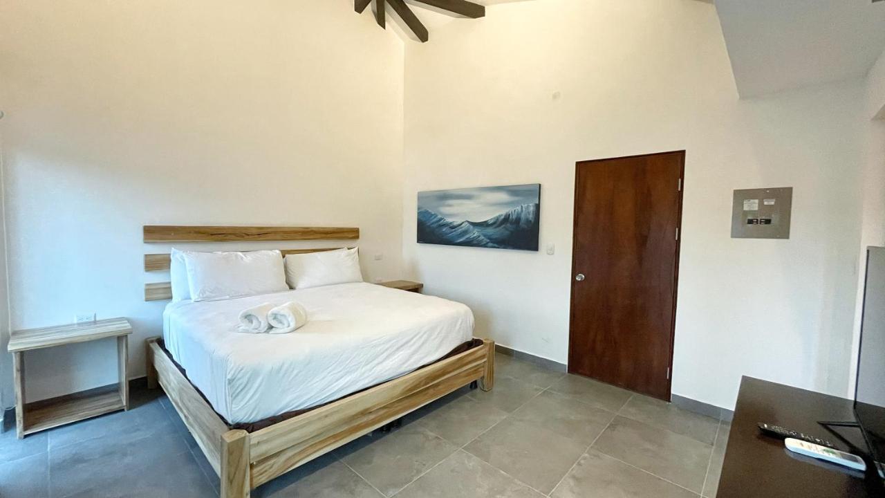Apartment Luxury Sky Penthouses 3-6br Condo-hotel At Oceano