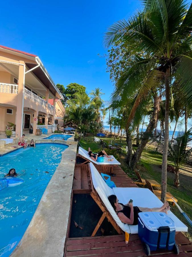 Hotel Beachfront Vista Hermosa