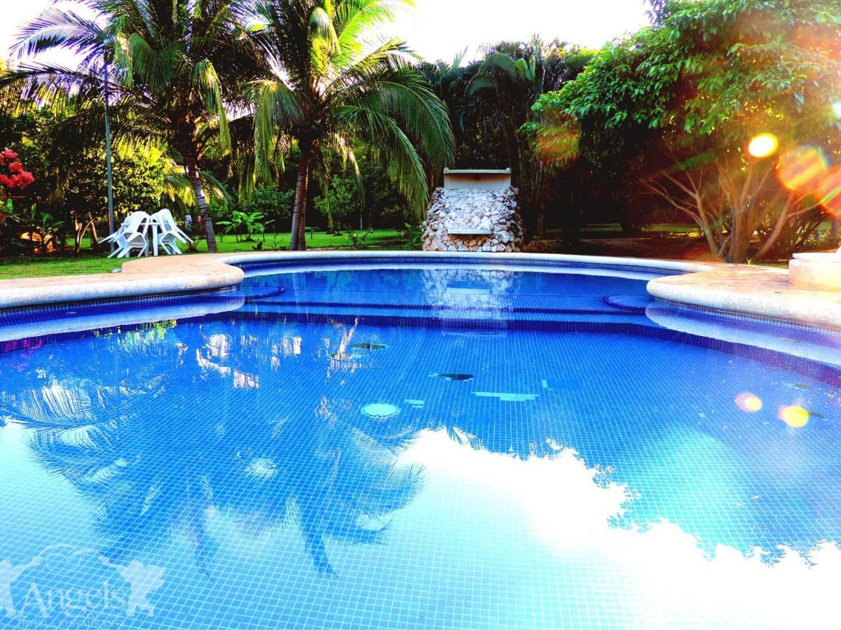 Hacienda Del Sol