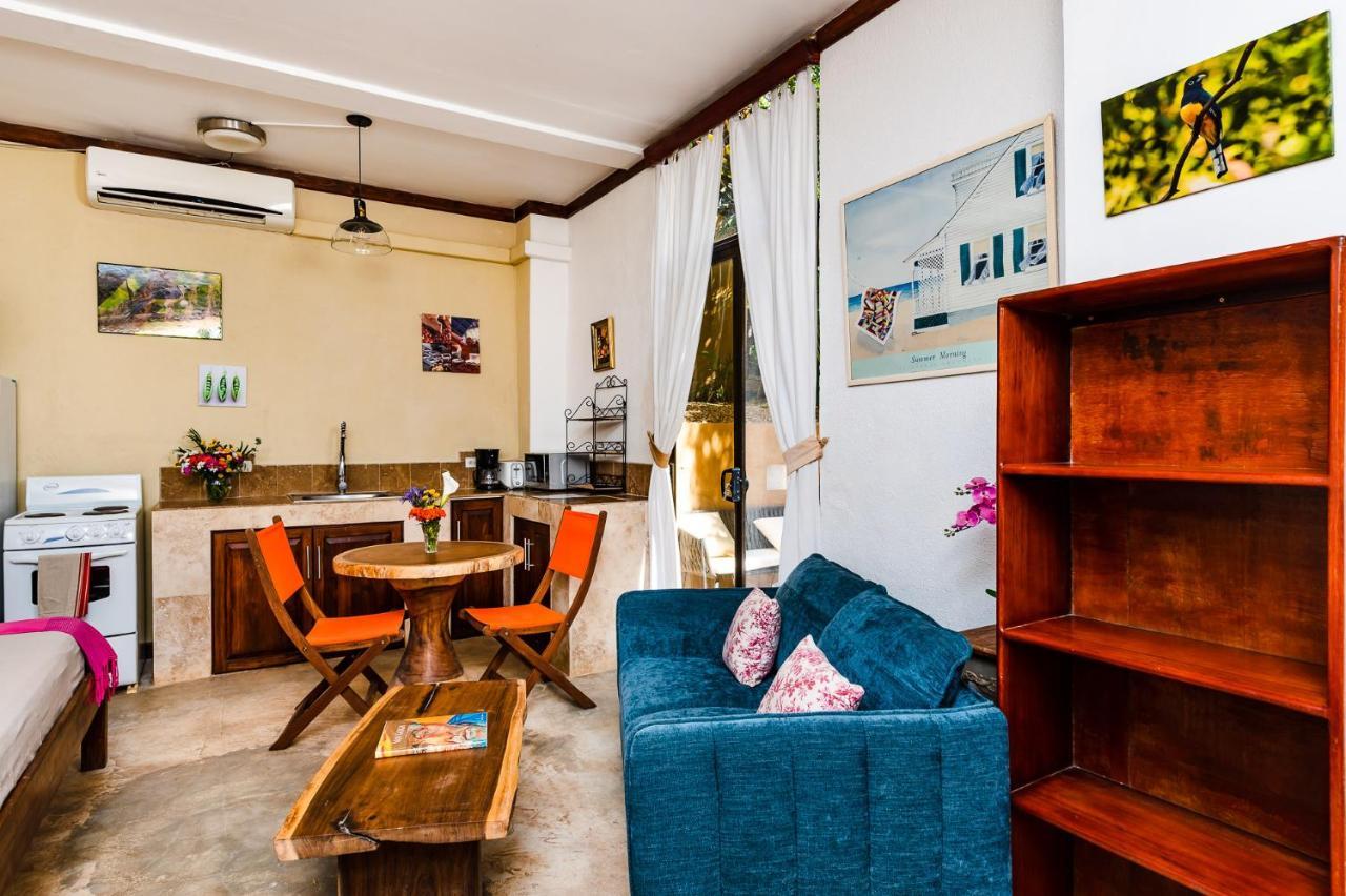 Nautilus Bed & Breakfast Tamarindo