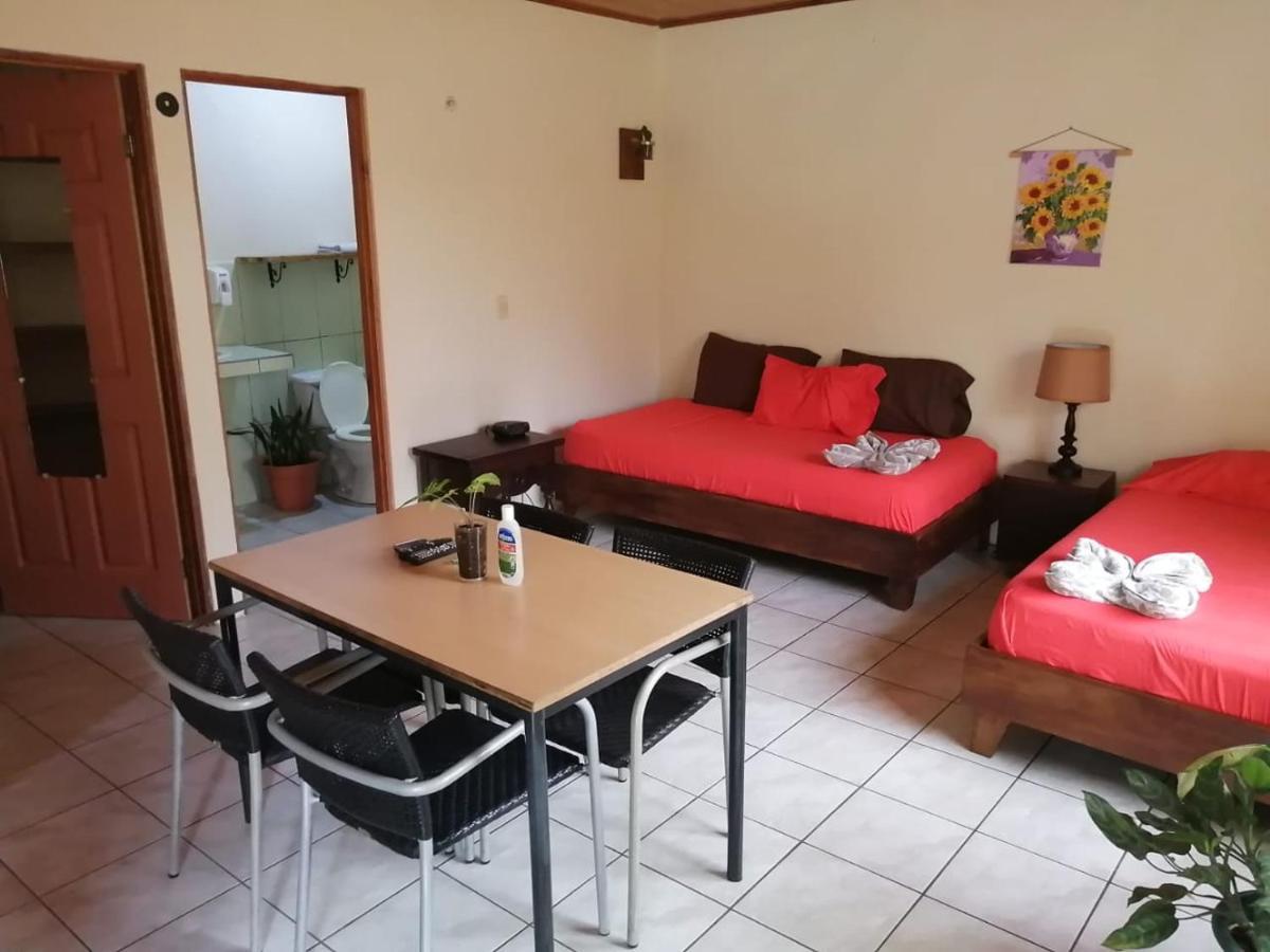 Cahuita Lodge *