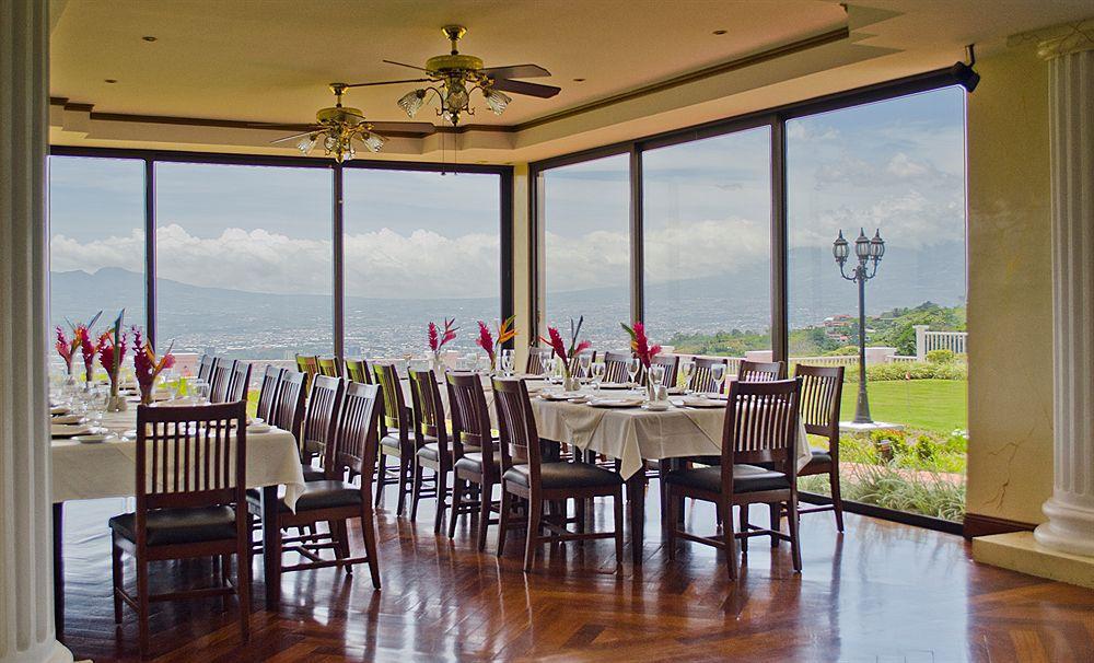 Hotel Grand Tara