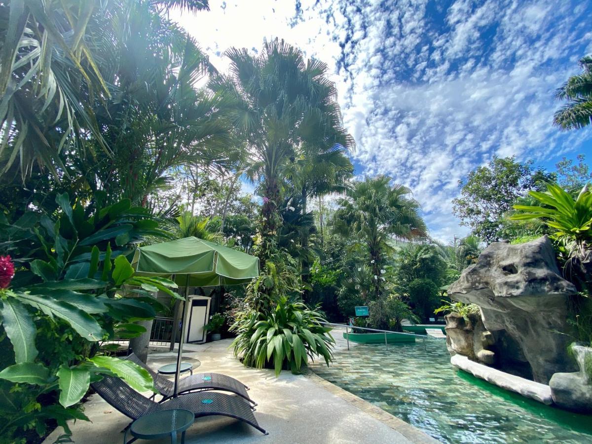 Paradise Hot Springs - Thermal Water & Volcano Views Hotel