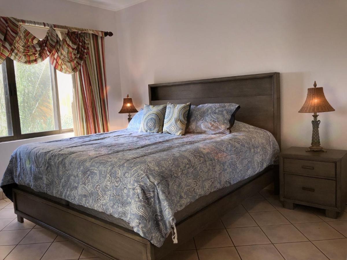 Sunrise #26 Priced 2br -ideal Location - Views Apartment