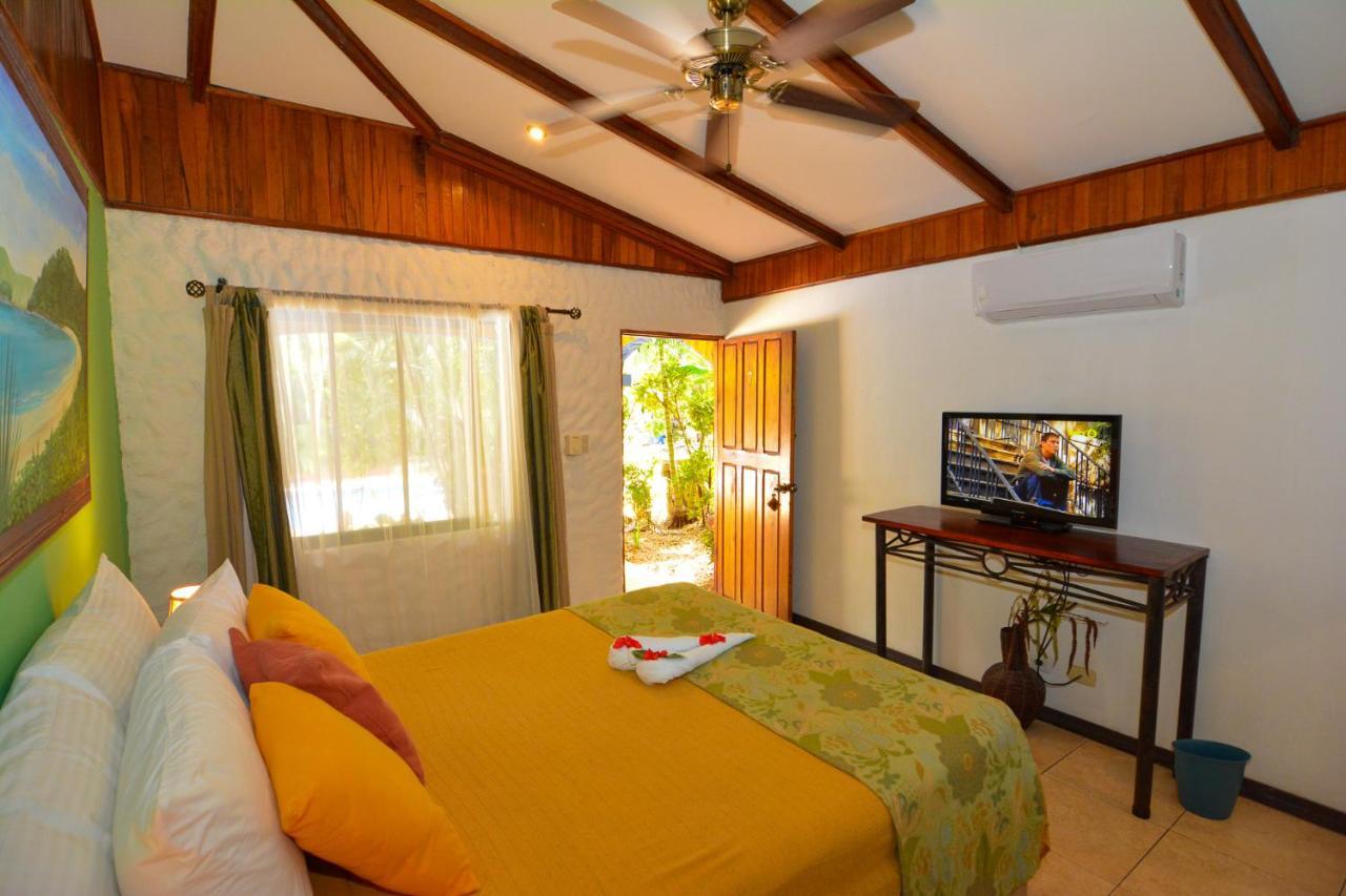 Hotel Conchal Brasilito