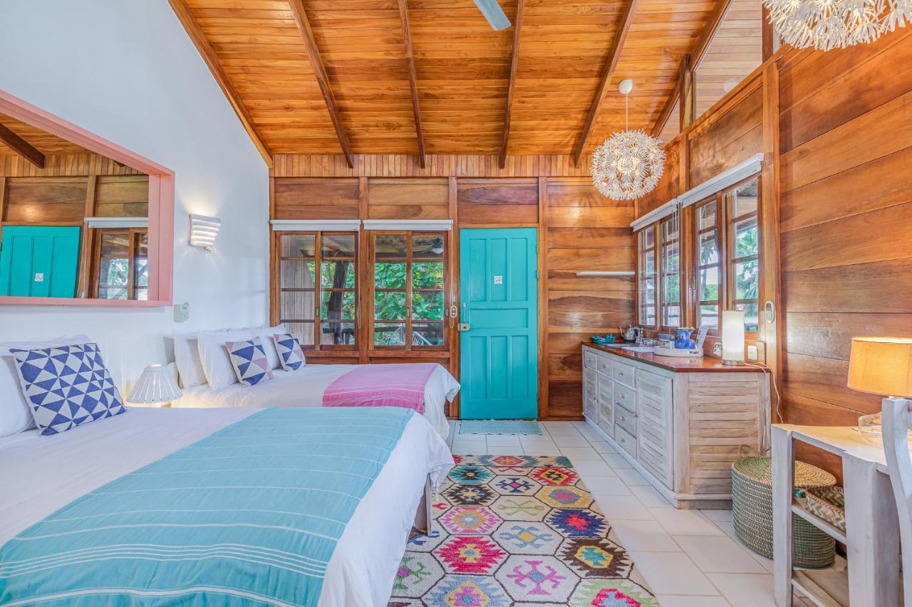 Guiones Hotel Nosara