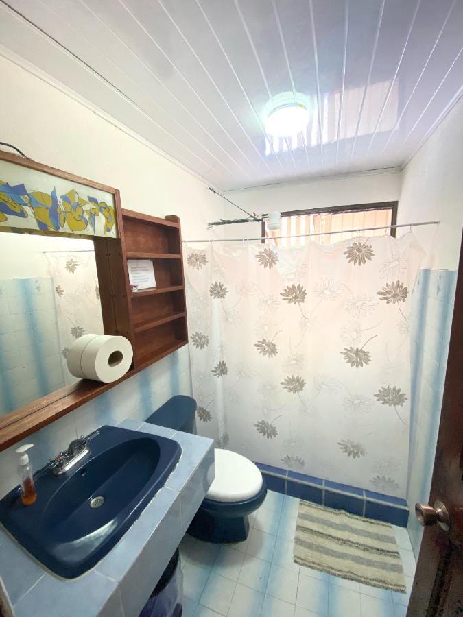 Amimodobeachrooms Inn *