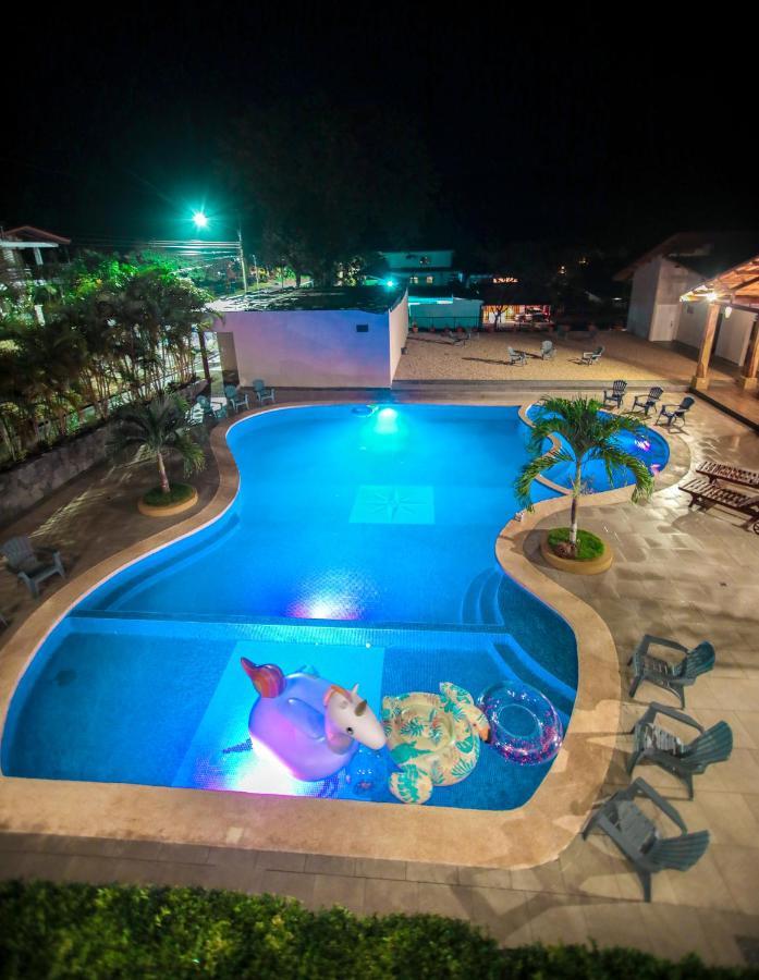 Amira Hotel