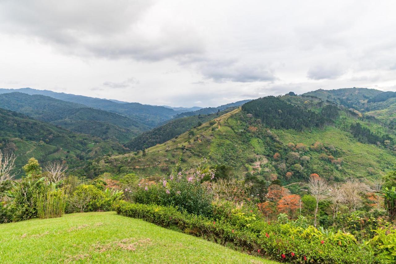 Country house Casa Bartzis, Close To And Tapanti National Park Orosi