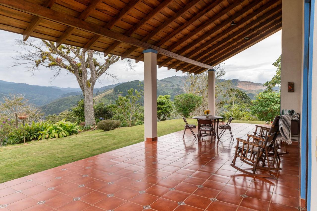 Country house Casa Bartzis, Close To And Tapanti National Park Orosi