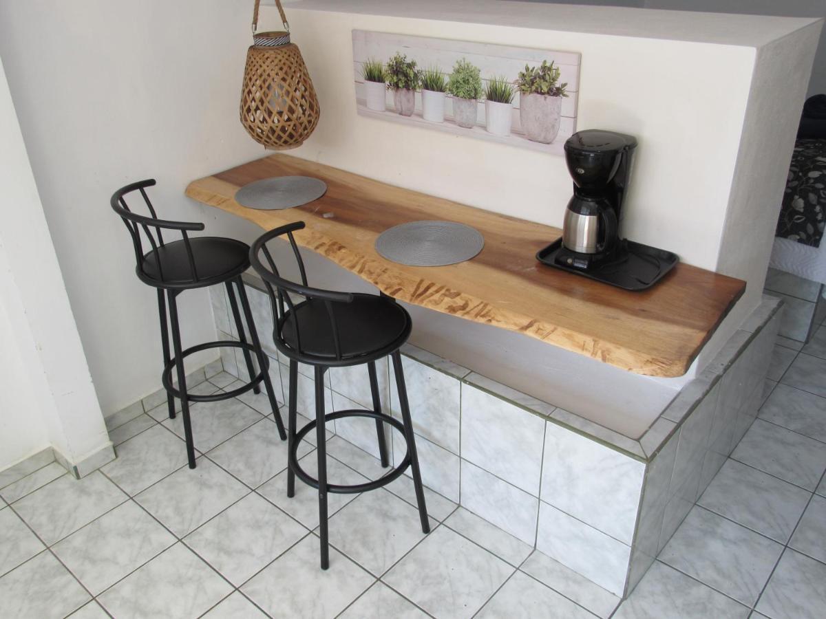 Izus Place Inn Jaco