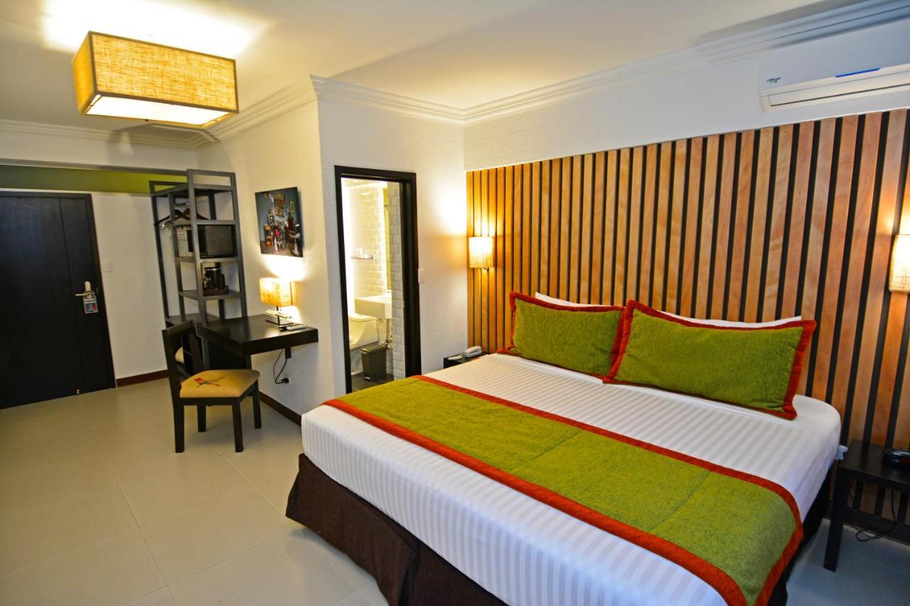 Autentico Hotel 4*