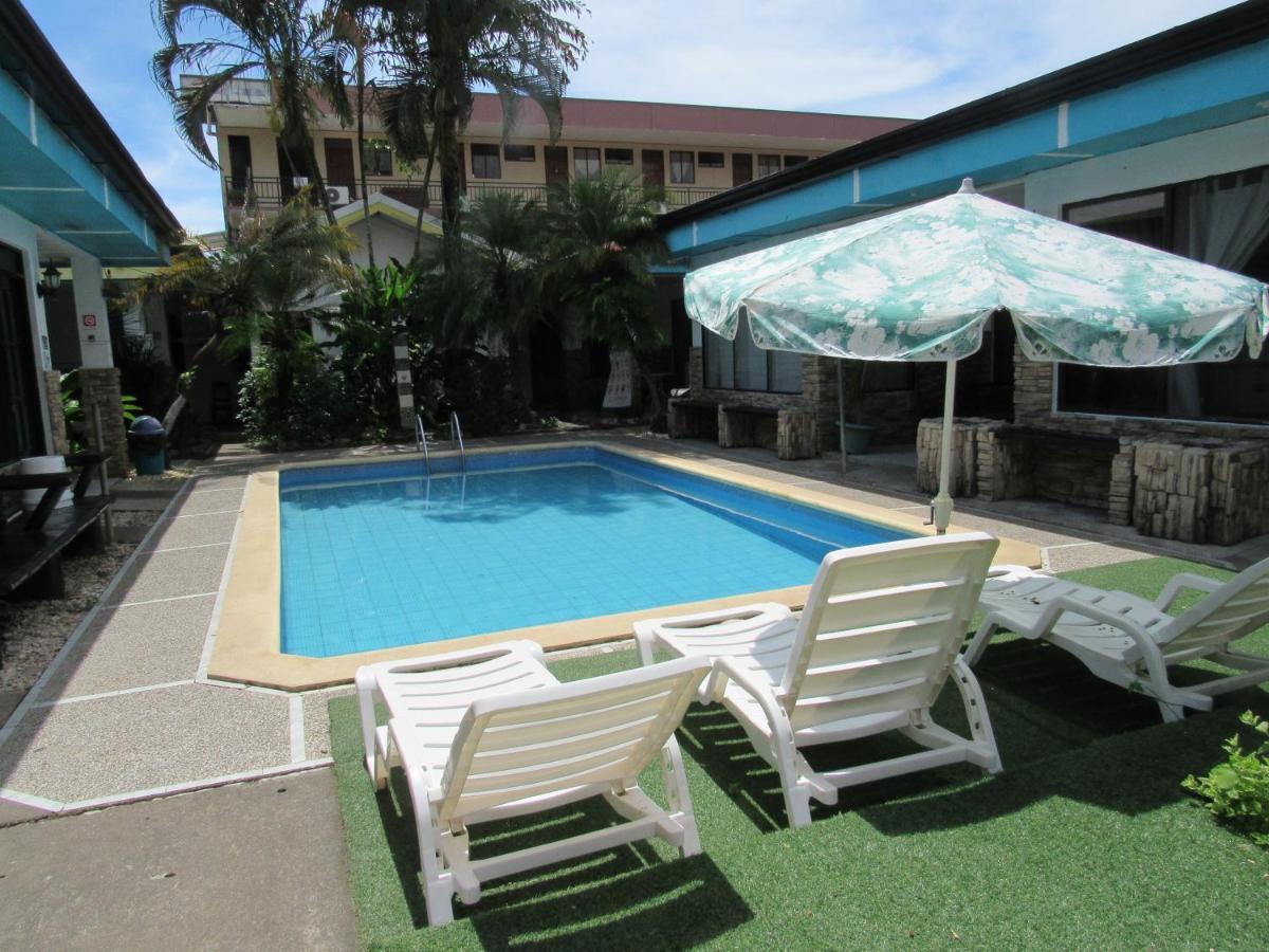 Izus Place Jaco