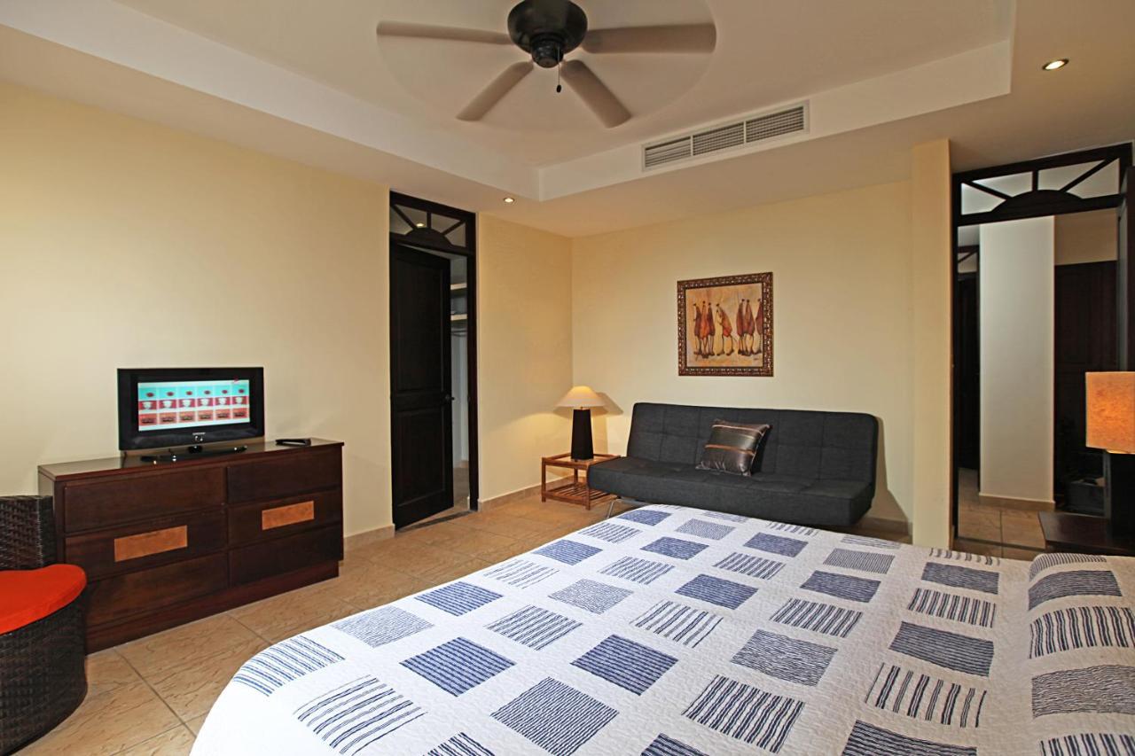 Best In At Bahia Encantada *