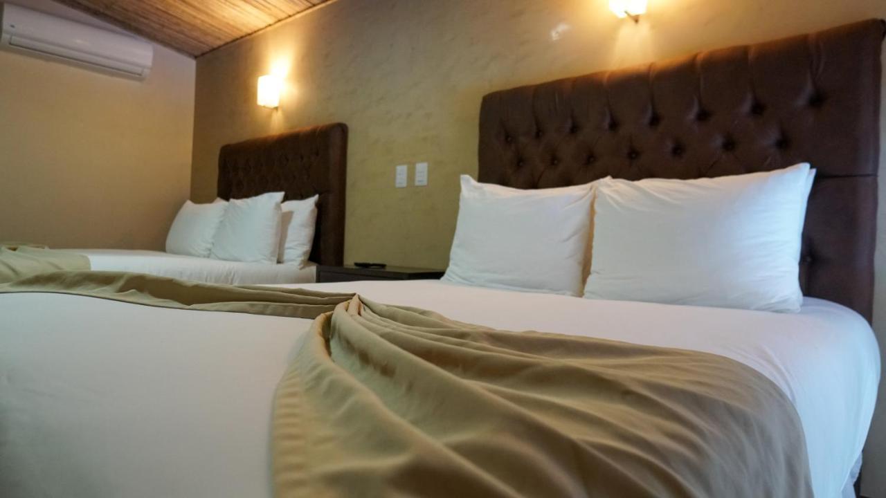 Bed & Breakfast Poza Blanca 3*