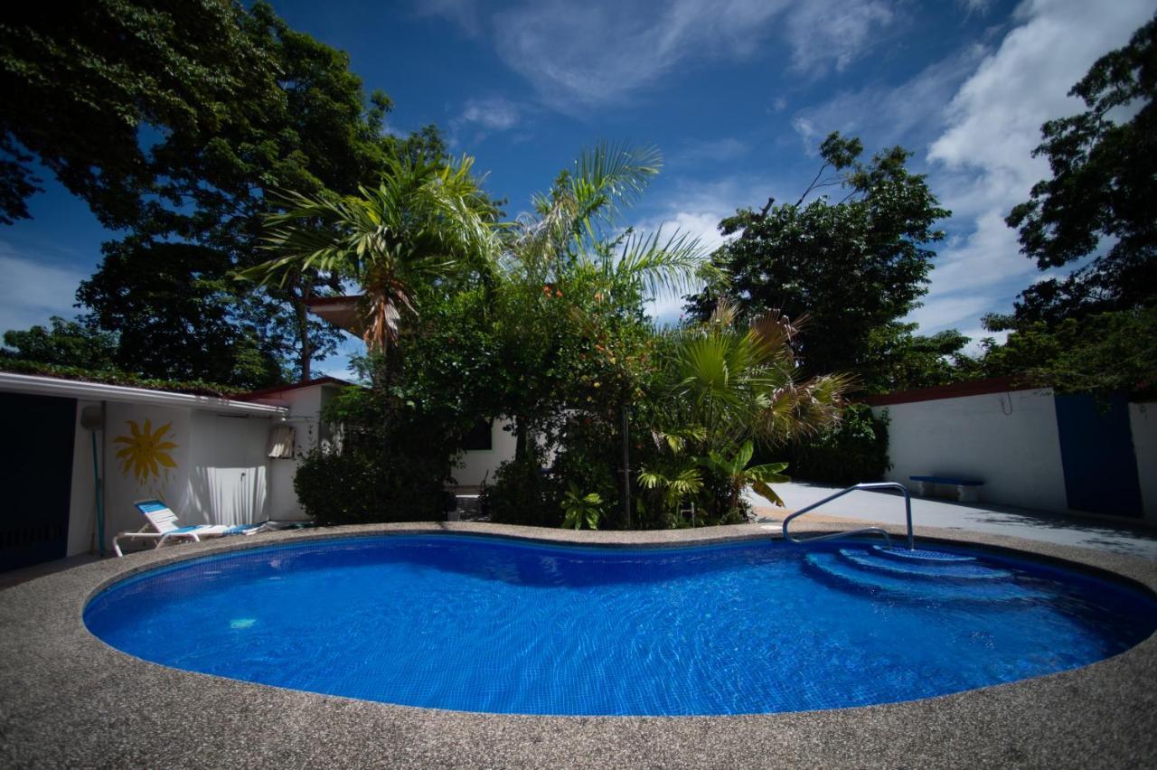 Bed & Breakfast La Perlita Jaco