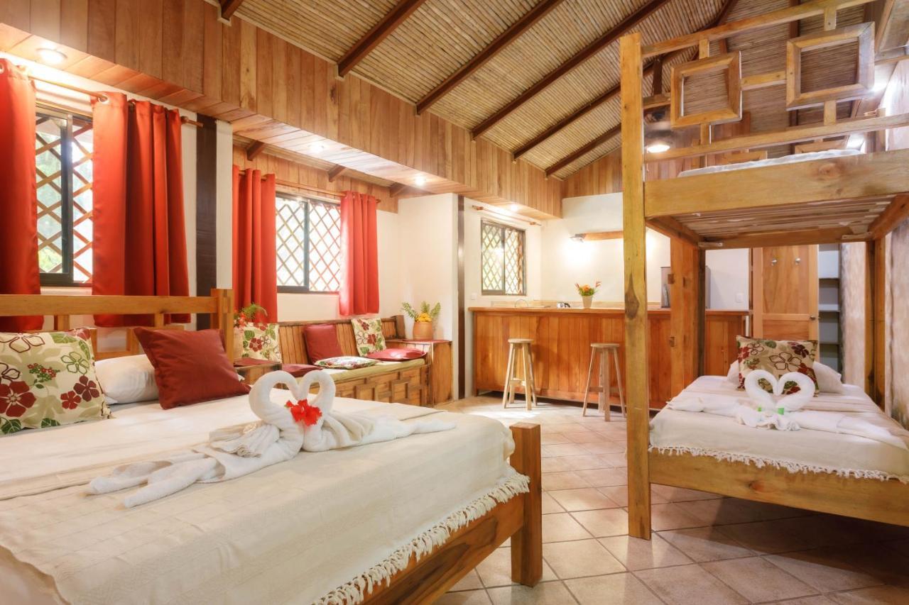 Hotel Casa Merlin 3*