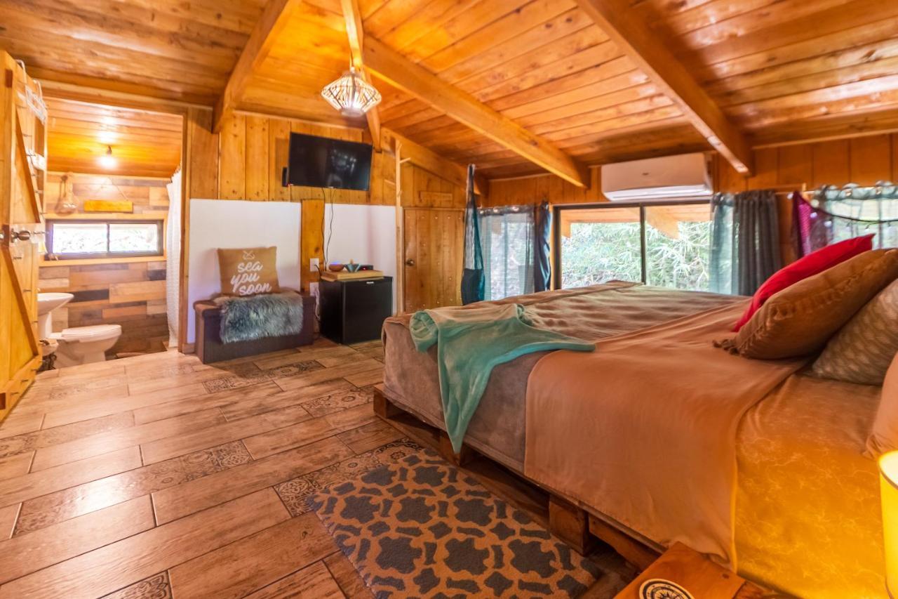 Wanderlust Villa *